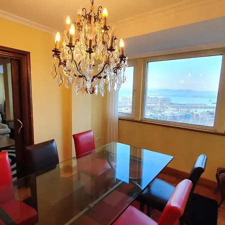 Mirando Al Puerto - 4 Hab, 3 Banos, 150 M2, Vistas Appartamento Gijón