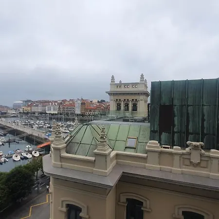 Mirando Al Puerto - 4 Hab, 3 Banos, 150 M2, Vistas * Gijón